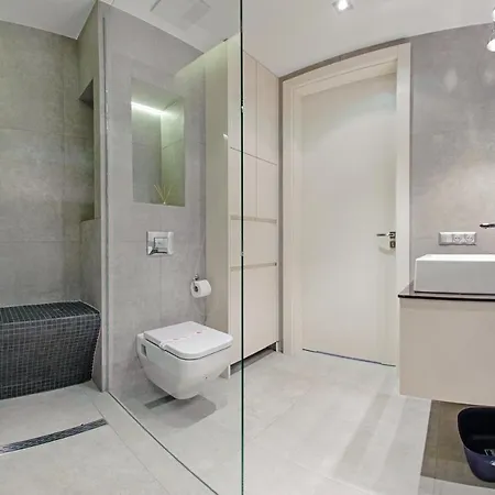 Aquarius, Sun & Snow * Sopot