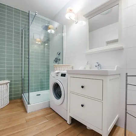 Aquarius, Sun & Snow * Sopot