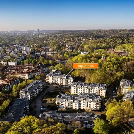 Aquarius, Sun & Snow アパート