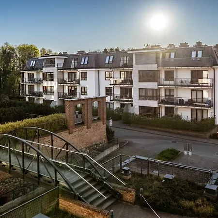 アパート Aquarius, Sun & Snow *