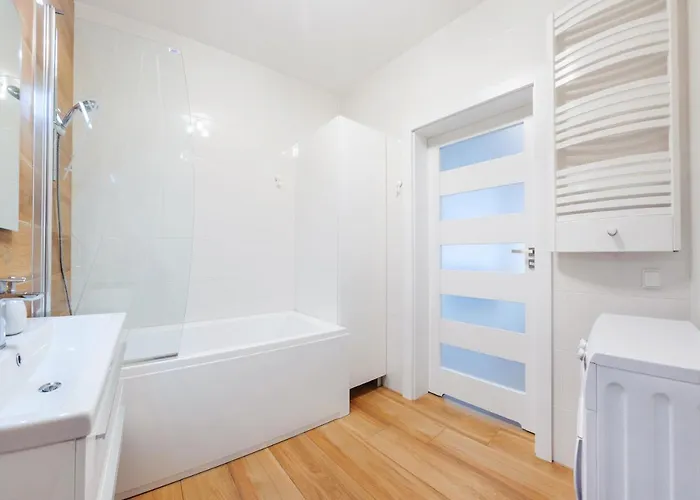 Aquarius, Sun & Snow ソポト