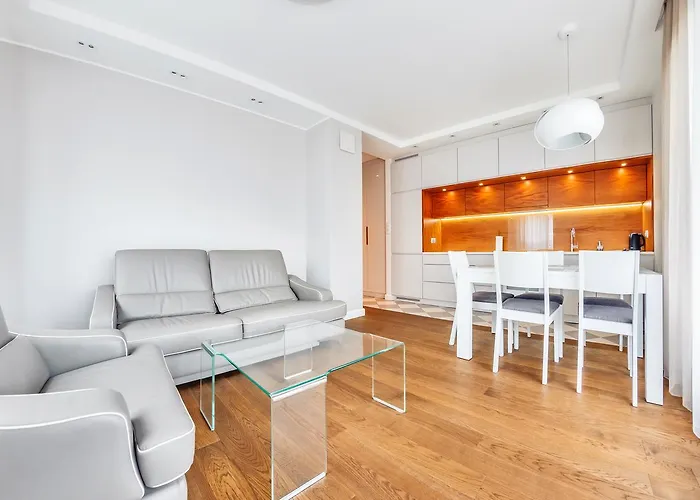 Aquarius, Sun & Snow ソポト